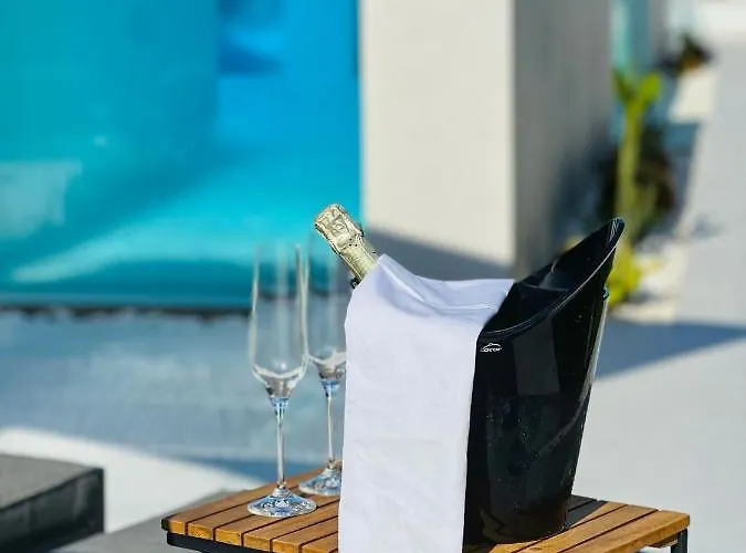 Fahana Men Only Otel 5*