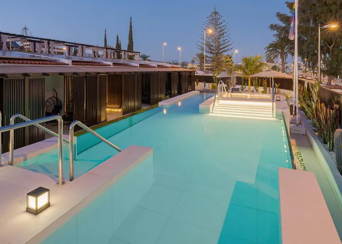 Fahana Men Only (adults Only) Hotel