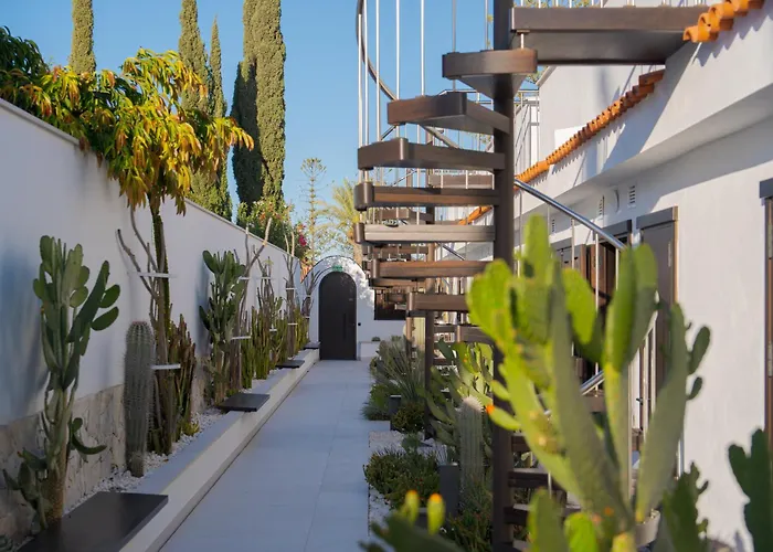 Fahana Men Only (adults Only) Hotel