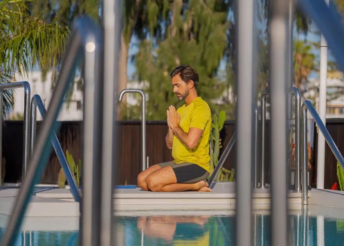 Hotel Fahana Men Only (adults Only)