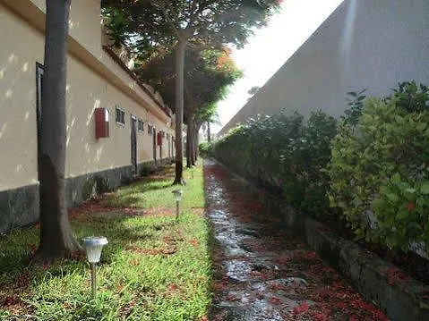 Fahana Men Only Otel